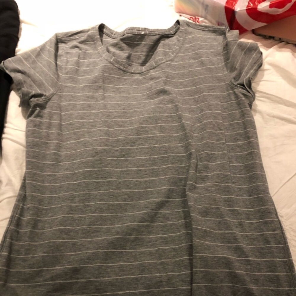 ‼️SOLD‼️ !!Lululemon top!